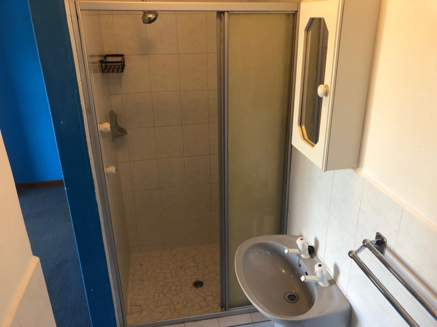 To Let 3 Bedroom Property for Rent in Country Club Western Cape